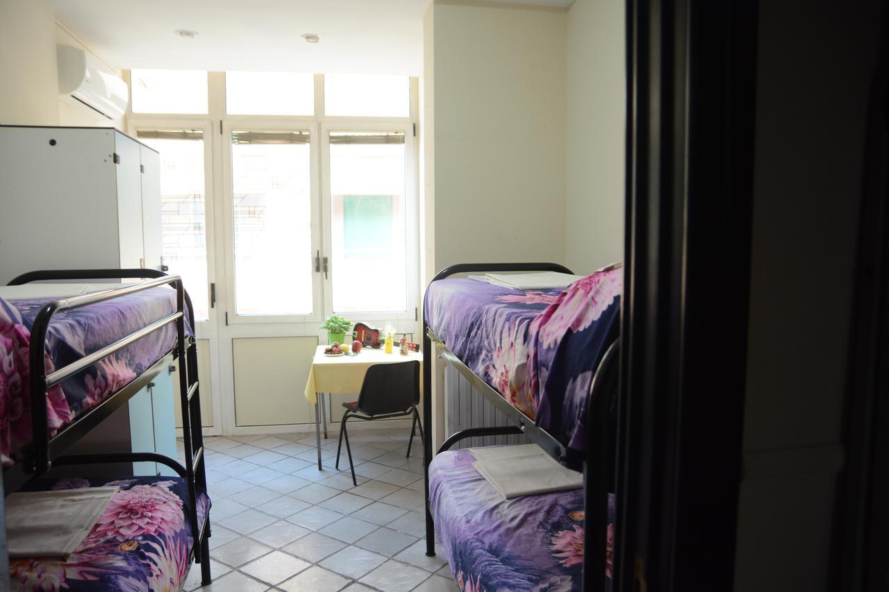 Ostello Bella Napoli Zewnętrze zdjęcie